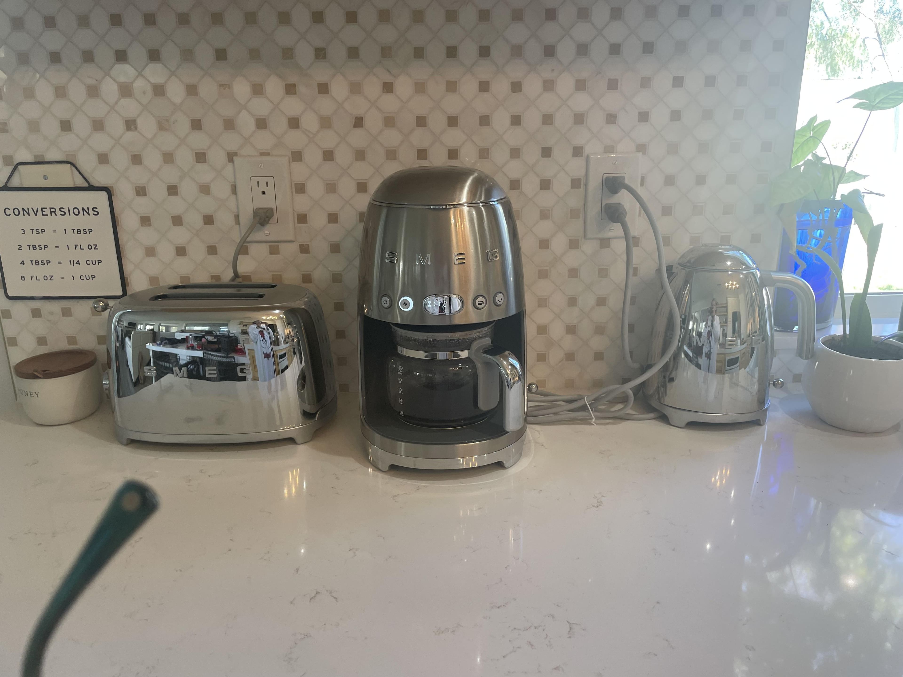 Customer photo showing a SMEG kettle and toaster in a kitchen